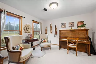 10960 Auburn Rd, Chardon, OH 44024 - Photo 5