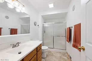 10960 Auburn Rd, Chardon, OH 44024 - Photo 31