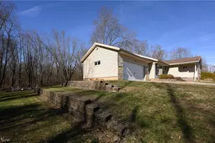 6121 Erie Ave NW, Canal Fulton, OH 44614 - Photo 27