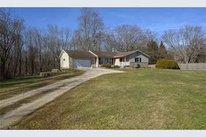 6121 Erie Avenue NW, Canal Fulton, OH 44614 - Photo 5