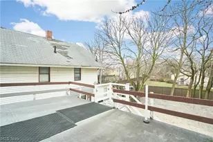 885 Brown St, Akron, OH 44311 - Photo 5