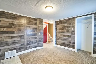 885 Brown Street, Akron, OH 44311 - Photo 19