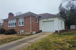 129 Idlewild St, Akron, OH 44313 - Photo 3