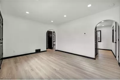 4137 E 154th Street, Loveland, OH 44128 - Photo 7