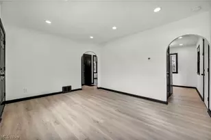 4137 E 154th St, Loveland, OH 44128 - Photo 7