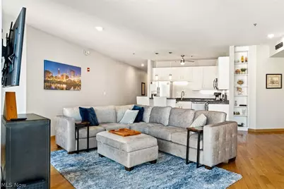 701 W Lakeside Avenue #803, Loveland, OH 44113 - Photo 11