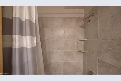 701 W Lakeside Avenue #803, Loveland, OH 44113 - Photo 33