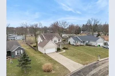 5954 Wentworth Lane SW, Canton, OH 44706 - Photo 3