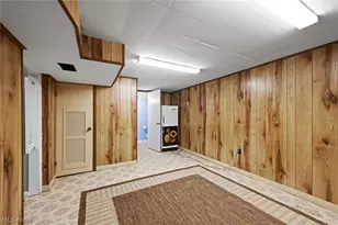 23947 Lebern Dr, North Olmsted, OH 44070 - Photo 25