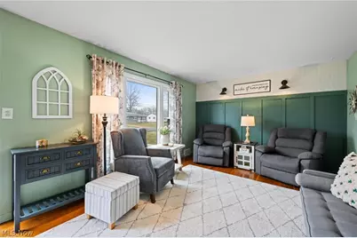 23947 Lebern Drive, North Olmsted, OH 44070 - Photo 5