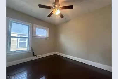 487 E 149th Street #up, Loveland, OH 44110 - Photo 7