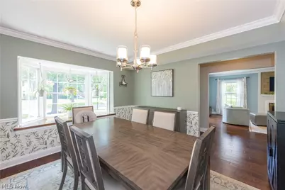 18707 Scottsdale Boulevard, Huber Heights, OH 44122 - Photo 17