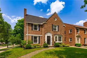 18707 Scottsdale Blvd, Huber Heights, OH 44122 - Photo 1