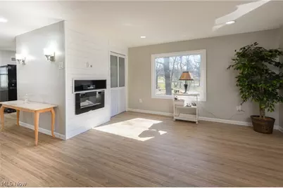 680 E State Street, Barberton, OH 44203 - Photo 17