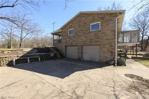 680 E State St, Barberton, OH 44203 - Photo 3