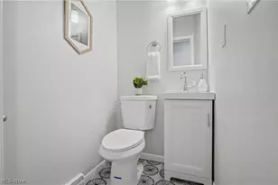 1732 Glenridge Rd, Euclid, OH 44117 - Photo 17