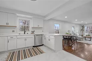 1732 Glenridge Rd, Euclid, OH 44117 - Photo 13