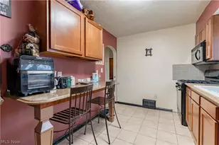 1716 Gibbs Ave NE, Canton, OH 44705 - Photo 9