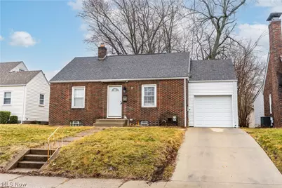 1716 Gibbs Avenue NE, Canton, OH 44705 - Photo 1