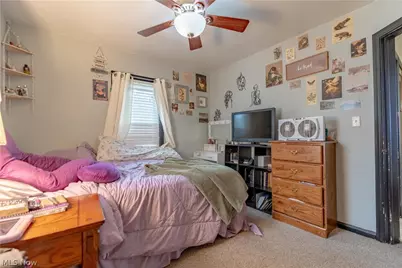 1716 Gibbs Avenue NE, Canton, OH 44705 - Photo 15