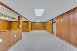 811 Tarry Ln, Amherst, OH 44001 - Photo 29