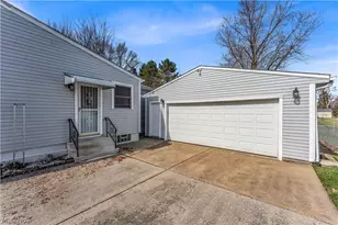 811 Tarry Ln, Amherst, OH 44001 - Photo 33