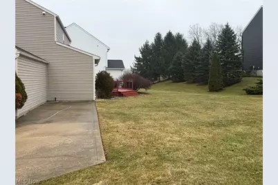 9754 Agate Street NW, Canal Fulton, OH 44614 - Photo 5