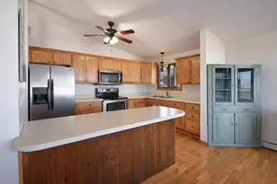 9090 Headlands Rd, Mentor, OH 44060 - Photo 15