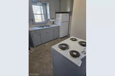 134 E Bowman Street #1/2, Wooster, OH 44691 - Photo 9