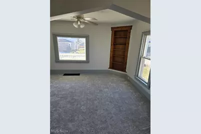 134 E Bowman Street #1/2, Wooster, OH 44691 - Photo 5