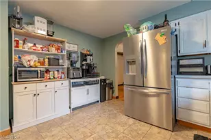 2251 Robinhood Dr, Wooster, OH 44691 - Photo 9