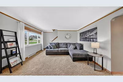 6716 Charles Road, North Olmsted, OH 44070 - Photo 37