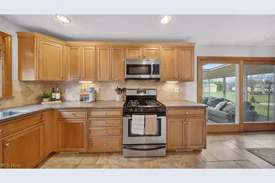 6716 Charles Road, North Olmsted, OH 44070 - Photo 17