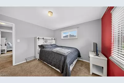 6716 Charles Road, North Olmsted, OH 44070 - Photo 25