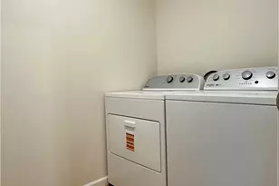 1581 Drexel Ave NW, Warren, OH 44485 - Photo 15