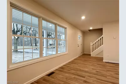 1581 Drexel Avenue NW, Warren, OH 44485 - Photo 3