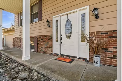 13100 Market Avenue N, Hartville, OH 44632 - Photo 5