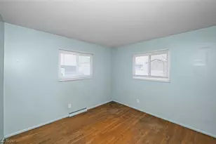 963 Winston St, Akron, OH 44314 - Photo 15