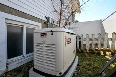 963 Winston Street, Akron, OH 44314 - Photo 33