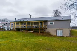 41152 Black Oak Rd, Flushing, OH 43977 - Photo 5