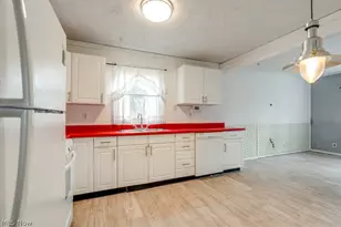 2712 Ridge Ave SE, Warren, OH 44484 - Photo 9