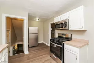 130 Taft Ave, Elyria, OH 44035 - Photo 7