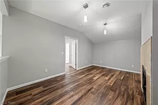 5547 Beavercrest Dr, Lorain, OH 44053 - Photo 31