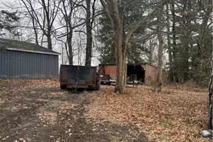 14665 W Akron-Canfield Rd, Berlin Center, OH 44401 - Photo 3