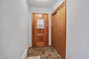 23501 Effingham Blvd, Euclid, OH 44117 - Photo 11