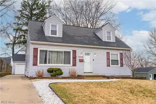 2642 10th St, Cuyahoga Falls, OH 44221 - Photo 3