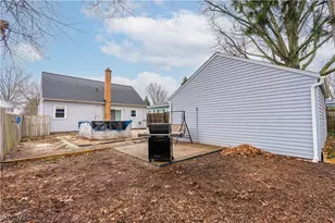 2642 10th St, Cuyahoga Falls, OH 44221 - Photo 7