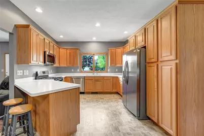 1017 Glendalough Avenue, Grafton, OH 44044 - Photo 7