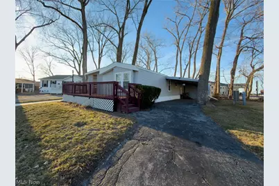 118 Driftwood Drive, Port Clinton, OH 43452 - Photo 1