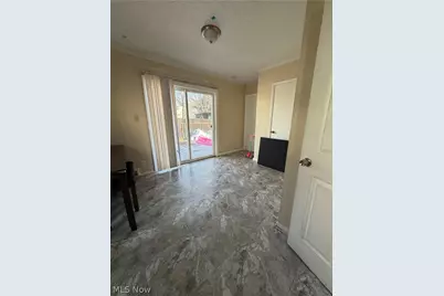 75 E Ido Avenue, Akron, OH 44301 - Photo 15